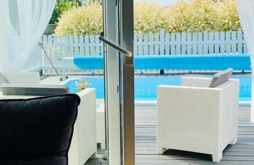 Insko Cottage | Vacation in Poland Pool, jacuzzi, barbecue. THerapeutica Studnica