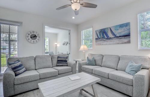 East Naples House | Vacation in the Bayshore Arts District of Naples