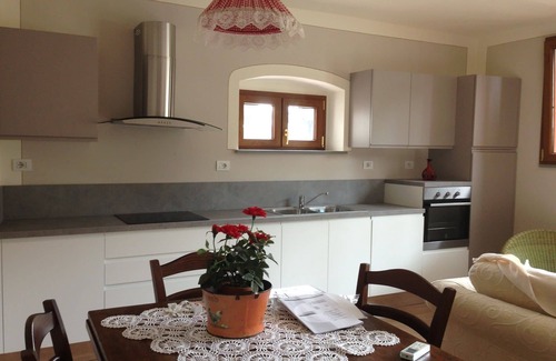 Ghivizzano House | Vacation home - Chalet with garden and private pool