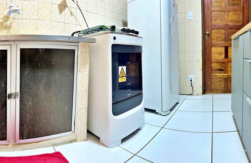 Ponta da Terra Apartment | Vacation - Jardim Tropical Condominium - apt. 102 with 3/4 bedrooms and air conditioning