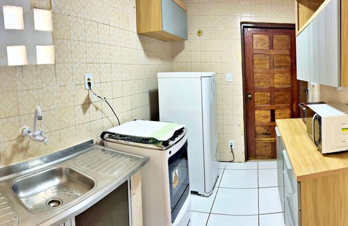 Ponta da Terra Apartment | Vacation - Jardim Tropical Condominium - apt. 102 with 3/4 bedrooms and air conditioning