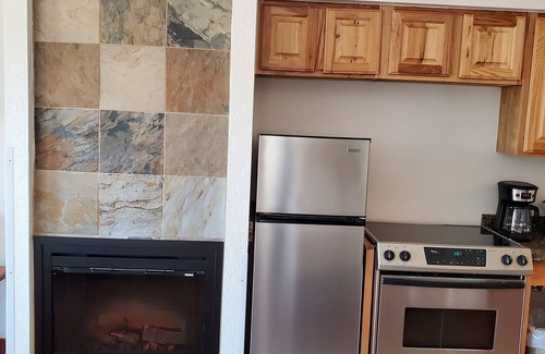 Wisconsin Dells Condo | Vacation Mode Activated 2.0