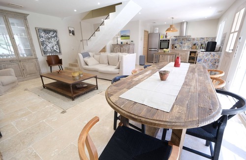 Aureille Villa | Vacation rental house with pool AUREILLE LS1-386