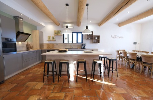 Aureille Villa | Vacation rental house with pool AUREILLE LS1-417