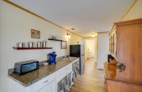 Kerrville Cabin | Vacation Rental in Kerrville: Pets Welcome!