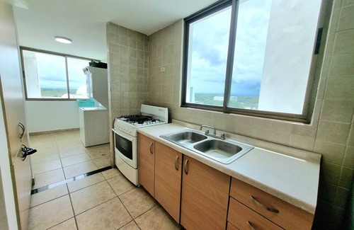 Playa Blanca Apartment | VACATION RENTAL in Playa Blanca - Farallones - 3 BDRM Balcony with ocean view