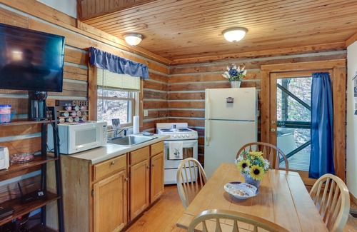 Taswell Cabin | Vacation Rental Near Lake Patoka with Hot Tub!