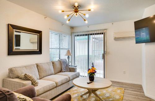 Las Vegas Apartment | Vacation Rental Near Las Vegas Strip with Pool!