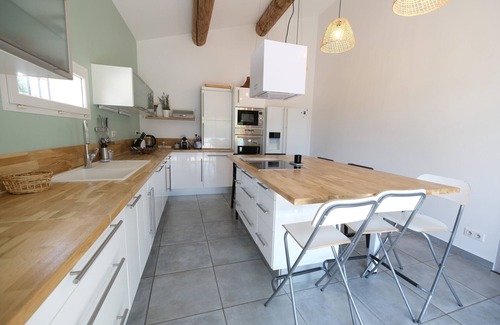 Barbentane Villa | Vacation rental with pool BARBENTANE LS6-255