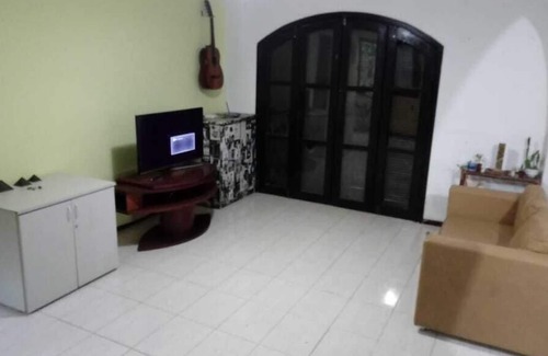 Caioba House | Vacation Rentals - Praia Mansa, Caioba, Matinhos