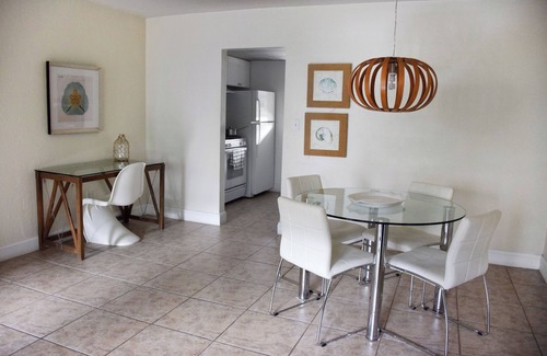 Key Biscayne Apartment | Vacation Starts Here! 2 Convenient Rooms, On-site Pool, Private Beach Access