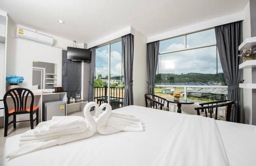 Ban Bo Han House | Vacation Time House
