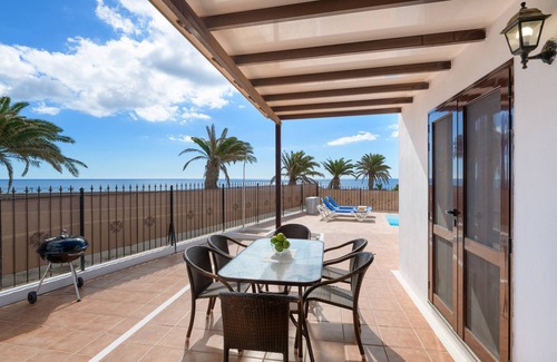 Matagorda Villa | Vacation Villa 'Kanak' with Sea View, Wi-Fi and Air Conditioning