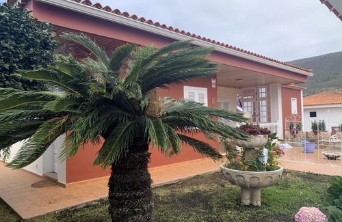 Tegueste Ski Chalet | Vacation Villa Tenerife Island