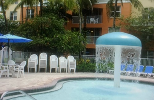 Weston Apartment | Vacation Village at Weston! Beautiful sunny vacation,