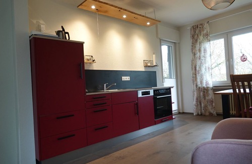 Bad Salzuflen Apartment | Vacation w. Landliebeehrsen1, modern, quiet location, parking lot at the apartment, close to the city, WLAN