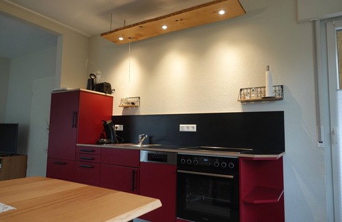 Bad Salzuflen Apartment | Vacation w. Landliebeehrsen1, modern, quiet location, parking lot at the apartment, close to the city, WLAN