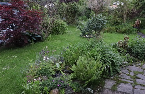 Burgen Apartment | Vacation with the winegrower with use of the garden - own restaurant