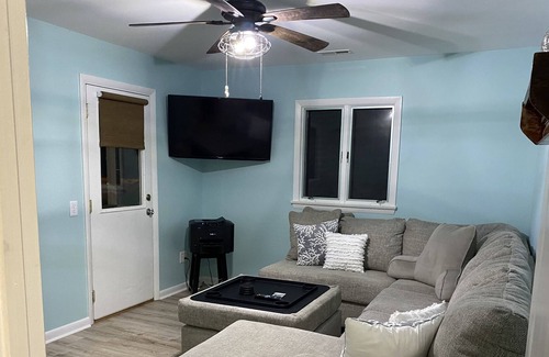 North Newport News House | Vacationers Dream Location- All-in-one Theme parks & adventure