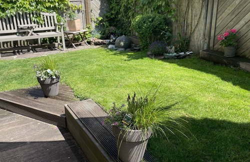 Obernhain Apartment | Vacations in the beautiful Taunus (cozy apartment incl. exclusive use of the garden)