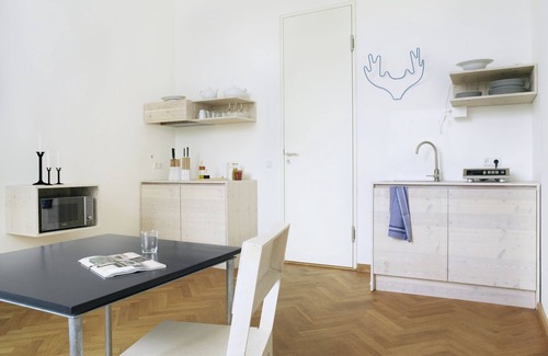 Landsdorf Apartment | Vacations surrounded by beautiful nature, art, tranquillity and design