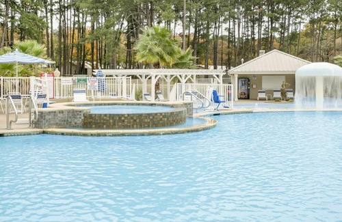 Flint Apartment | Vacations Villages Resort on The Shores of Lake Palestine