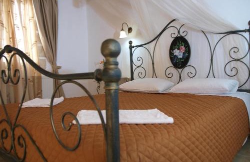 Vafes Apartment | Vafes Traditional Stone Houses