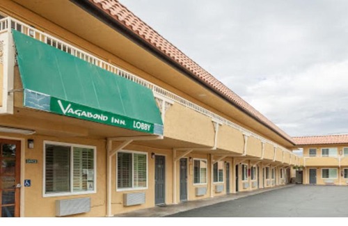 Hemet Hotel | Vagabond Inn Hemet