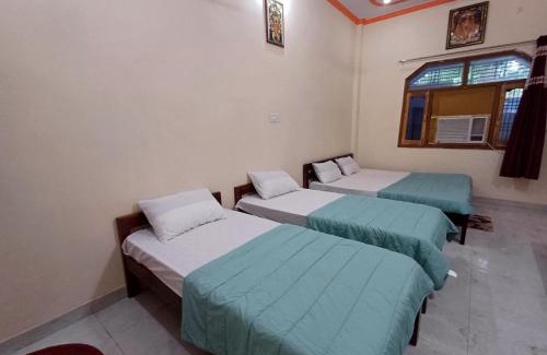 Haraiya House | Vaidehi Vihar Kunj, Home Stay