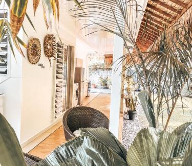 Mahina House | Vaikea Fare