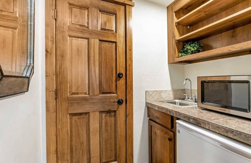 Vail Condo | Vail CO | Antlers at Vail | Four Bedroom