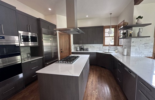 Edwards House | Vail Valley Custom Home- 6 bd, 5.5 ba, 6,300 sq ft. Gorgeous views and location!