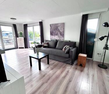 Terherne House | Vakantiehuis Fenna