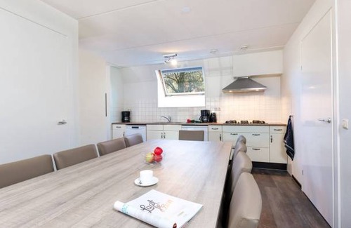 Municipality of Oosterhout Villa | Vakantiepark de Katjeskelder 12