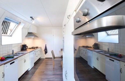 Municipality of Oosterhout Villa | Vakantiepark de Katjeskelder 12