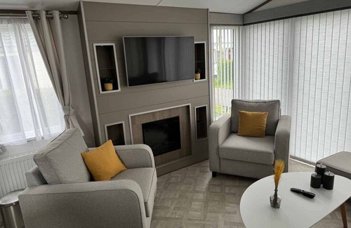 Jabbeke Ski Chalet | Vakantiepark Klein Strand - Luxe Chalet 4p