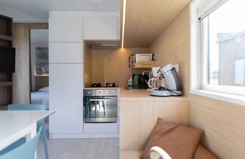 Jabbeke Ski Chalet | Vakantiepark Klein Strand - Luxe Chalet 6p