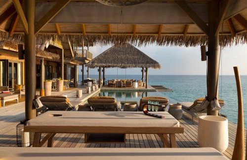Vakkaru Resort | Vakkaru Maldives - 30 percent off on seaplane transfers for stays until 19 Dec 2025