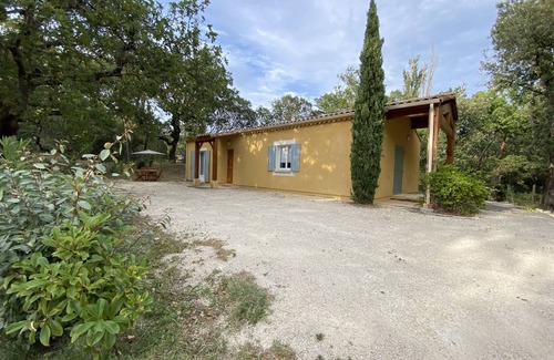 Valaurie Villa | Valaurie , Villa 80m2, 4 Chambres. Jardin .piscine