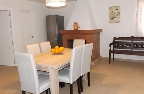 Cordobilla de Lacara Cottage | Valdezaque Rural Cottage for 4 people