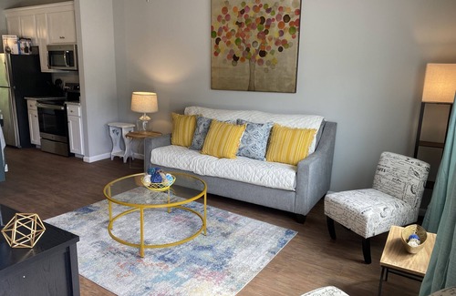 Valdosta Apartment | Valdosta Oasis: 2BR 2.5 BA near VSU and Downtown