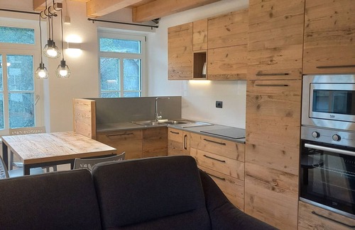 San Vito di Cadore Apartment | Vale and Schena attic room with hot tub