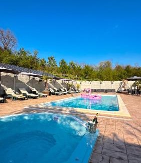 Novaci House | VALEA MAGURII