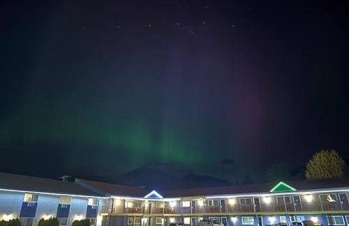 Valemount Hotel | Valemount Vacation Inn