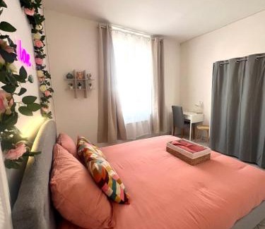 Anzin Apartment | ValenStay - Cosy Love - Anzin - Netflix