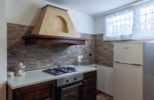 Ortonovo Apartment | Valentinà house complete house near the sea
