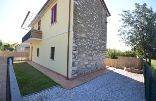 Querceta Apartment | Valentina house, apartment, ideal couple or family