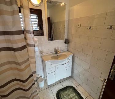 Divcibare House | Valentina Vikendica Divcibare