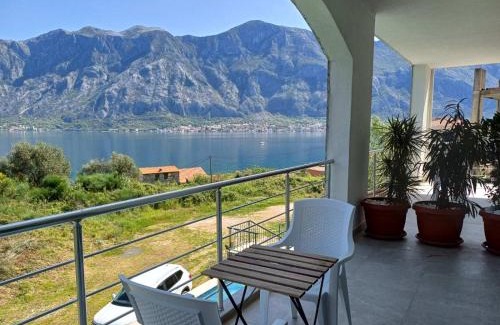 Prcanj Apartment | VALENTINO apartments