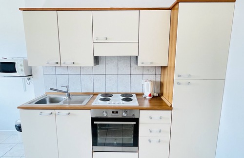 Forges-les-Bains Apartment | Valery : Apartment at 300 meters from the thermal baths (Public and unlimited parking)
